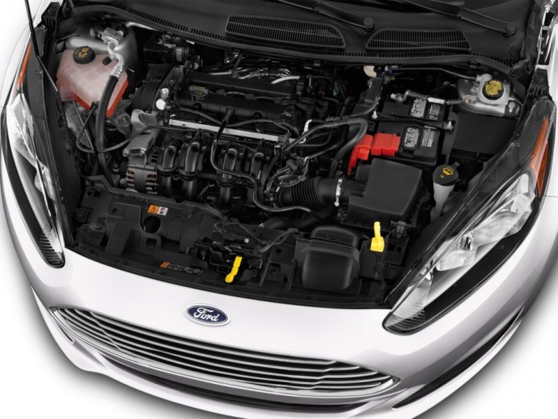 Ford Fiesta 2016 được trang bị 2 phiên bản động cơ là EcoBoost và động cơ xăng 1.5L Duratec.
