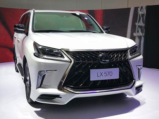 Lexus LX570 Superior ra mắt tại Trung Quốc 1