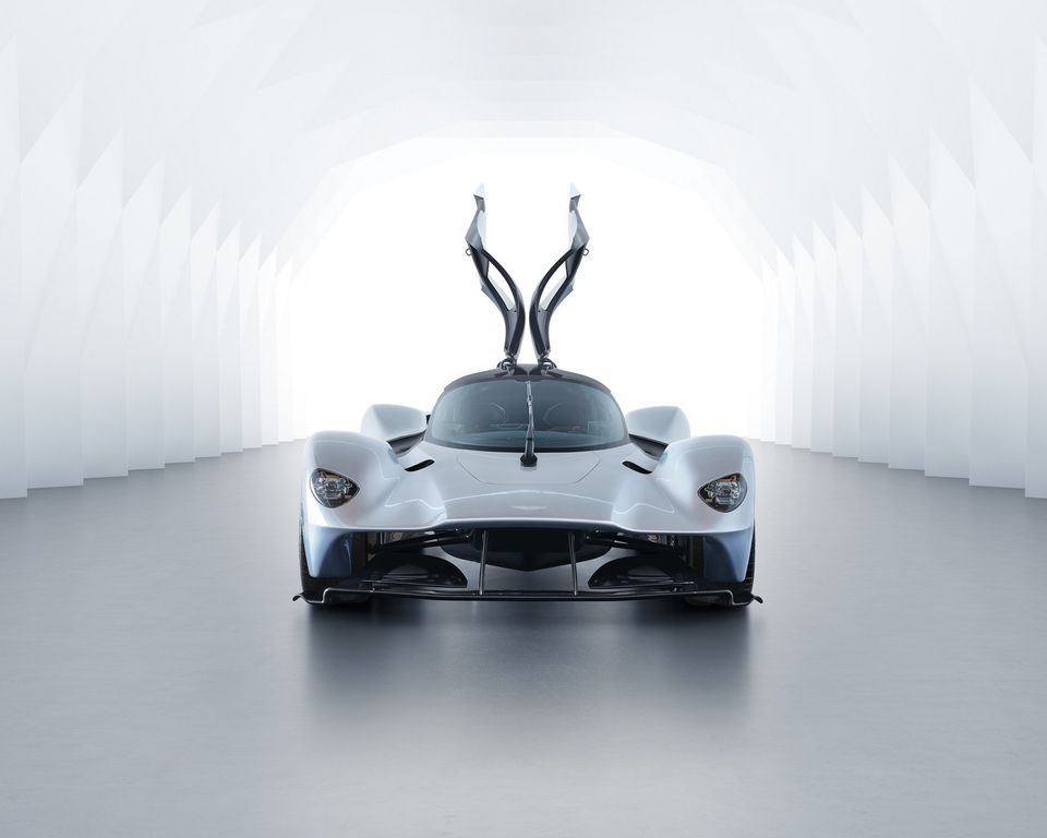 Siêu xe Aston Martin Valkyrie