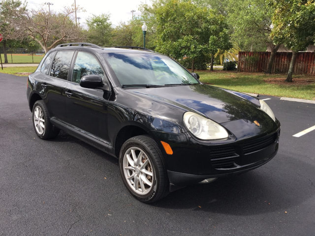 50.000 xe Porsche Cayenne bị triệu hồi vì rò rỉ nhiên liệu Triệu hồi xe Porsche Cayenne