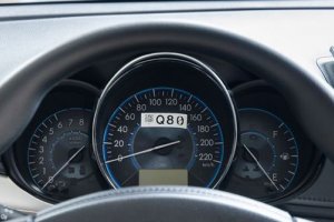 Cụm đồng hồ trên Toyota Vios 2017