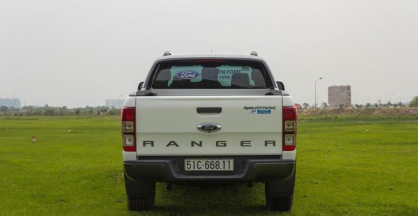 Đuôi xe của Ford Ranger 2016