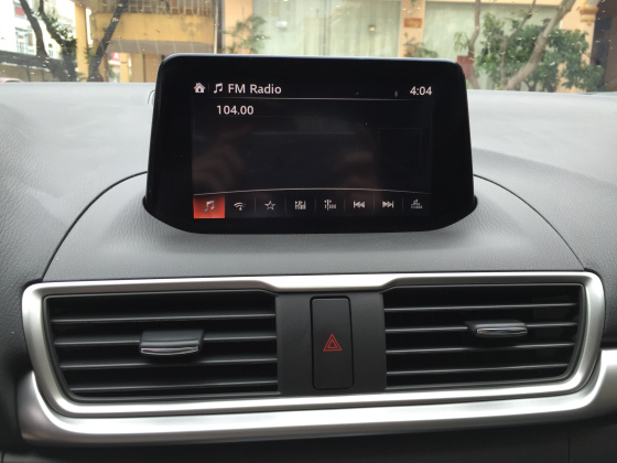 Hệ thống giải trí Mazda 3 2017 Hệ thống giải trí Mazda 3 2017 12