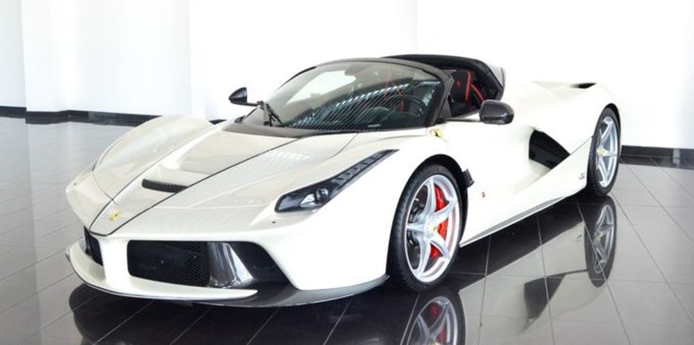 Siêu xe Ferrari LaFerrari Aperta