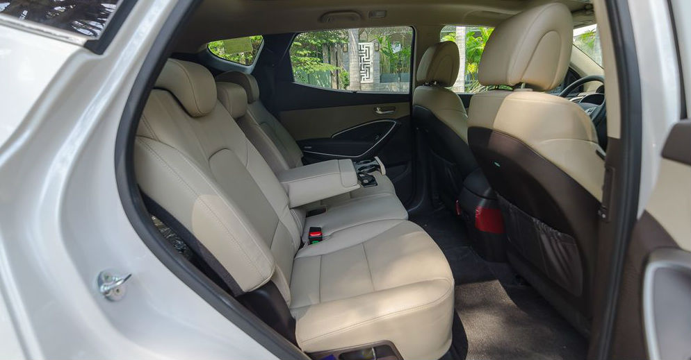 ghế sau Hyundai Santa Fe 2017 ghế sau Hyundai Santa Fe 2017 15