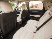 Hàng ghế sau của Mazda CX-5 2017