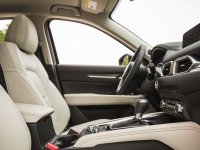 Chất liệu ghế ngồi của Mazda CX-5 2017