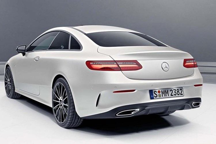 đuôi xe Mercedes E300 Coupe 2018 đuôi xe Mercedes E300 Coupe 2018 3