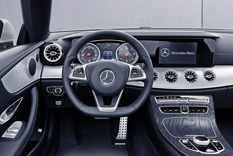 nội thất Mercedes E300 Coupe 2018 nội thất Mercedes E300 Coupe 2018 4