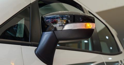 Gương chiếu hậu trên Ford EcoSport 2017