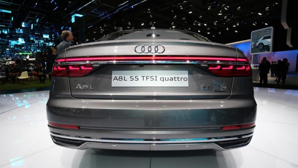 đuôi xe Audi A8 2018 3