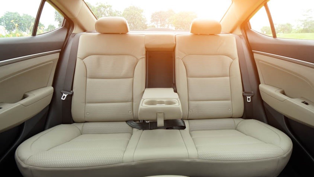 ghế sau Hyundai Elantra 2017 ghế sau Hyundai Elantra 2017 16