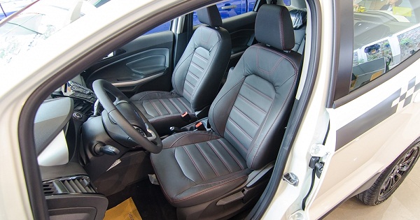 Ghế lái của Ford EcoSport 2017