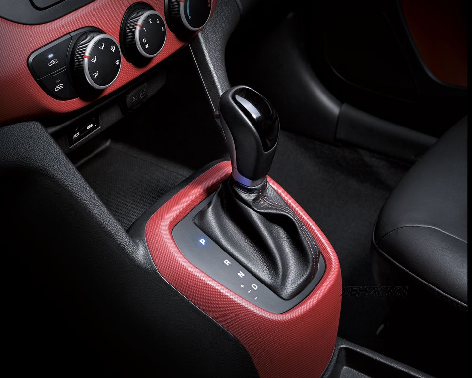 cần gạt số Hyundai Grand i10 2017 cần gạt số Hyundai Grand i10 2017 19