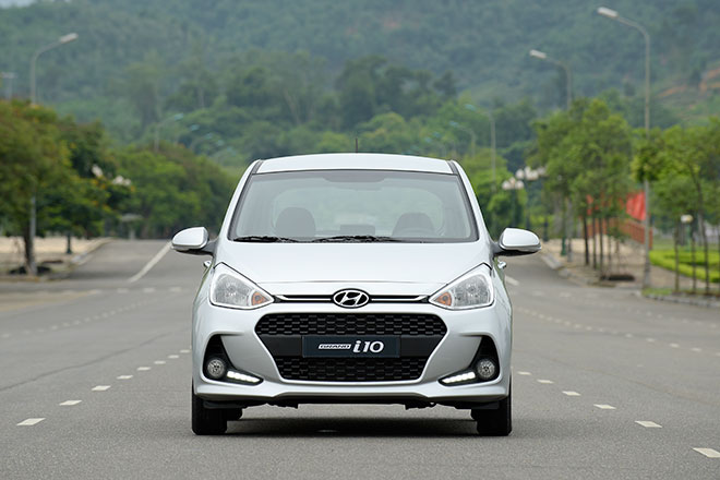 Đầu xe Hyundai Grand i10 2017 Đầu xe Hyundai Grand i10 2017 2