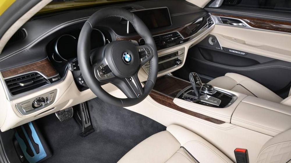 nội thất BMW M760Li 7