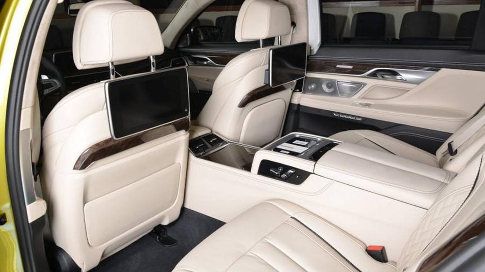 nội thất BMW M760Li 8