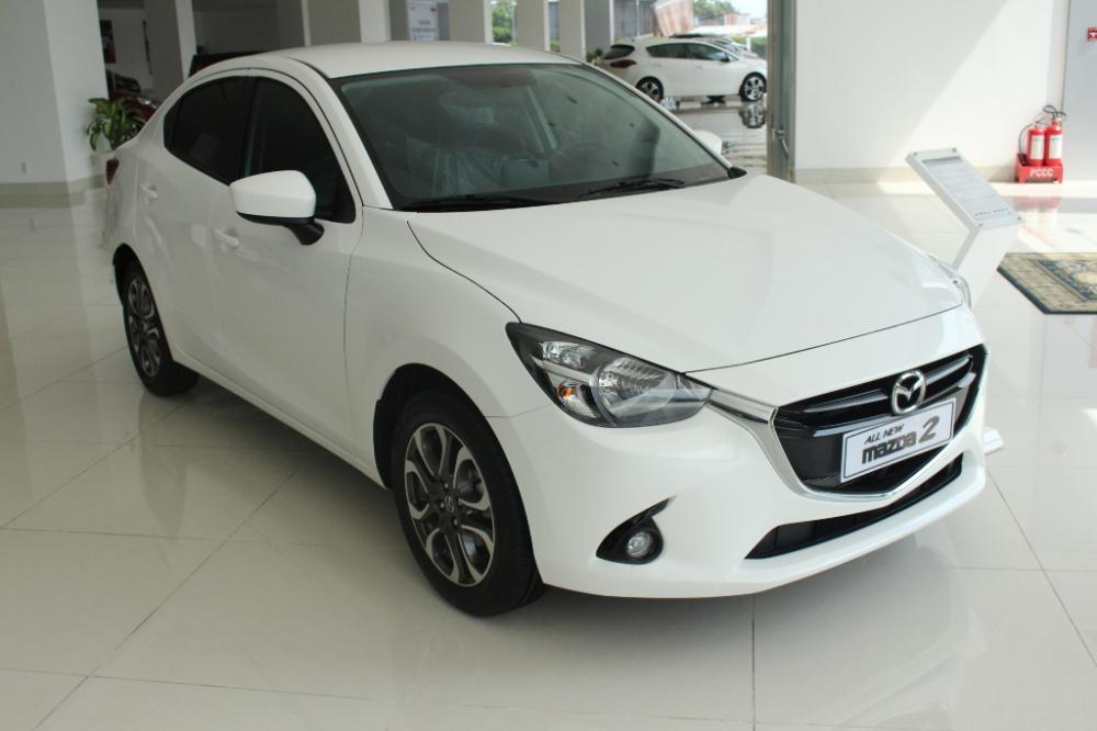 Ngoại thất Mazda 2 3