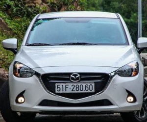 Đầu xe Mazda 2 5