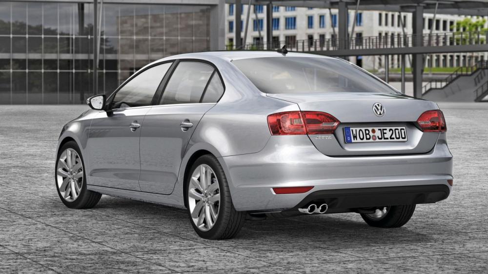 Đánh giá Volkswagen Jetta 2018 về thiết kế đuôi xe: Đuôi xe có thiết kế nhỏ gọn, thanh lịch