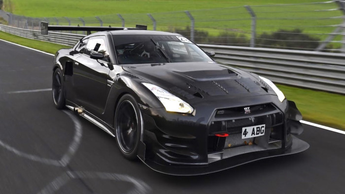 Nissan GT-R độ của Litchfield có thể phá vỡ kỷ lục của Porsche 911 GT2 RS? Nissan GT-R độ của Litchfield