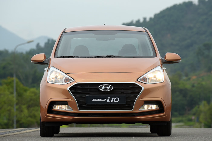 đầu xe Hyundai Grand i10 2017 đầu xe Hyundai Grand i10 2017 4