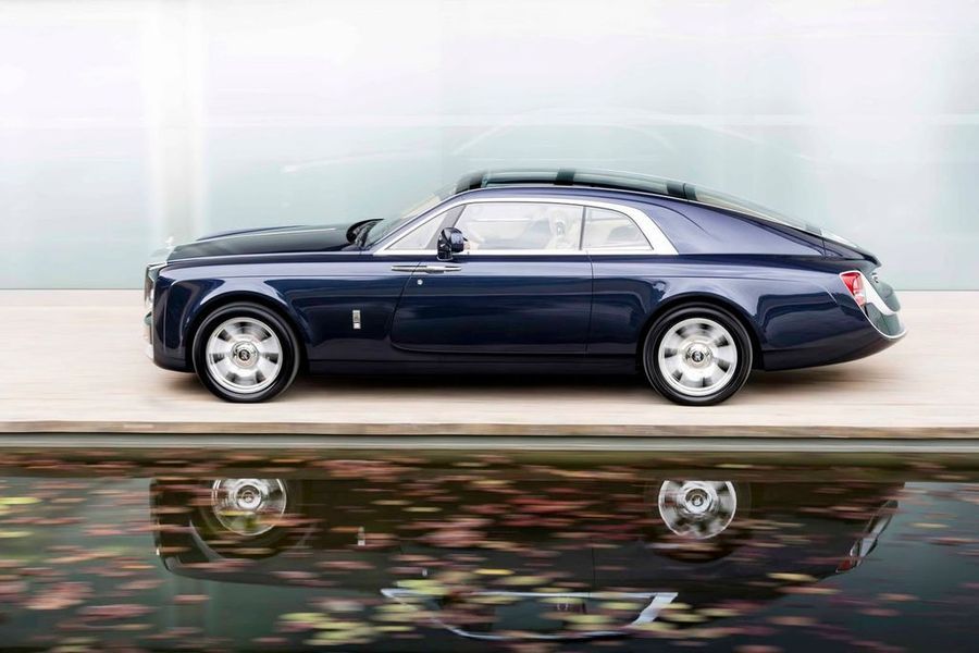 thân xe Rolls-Royce 2