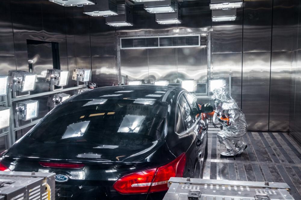 Ford thực hiện nhiều bài thử nghiệm