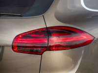 cụm đèn hậu của Porsche Cayenne 2017 