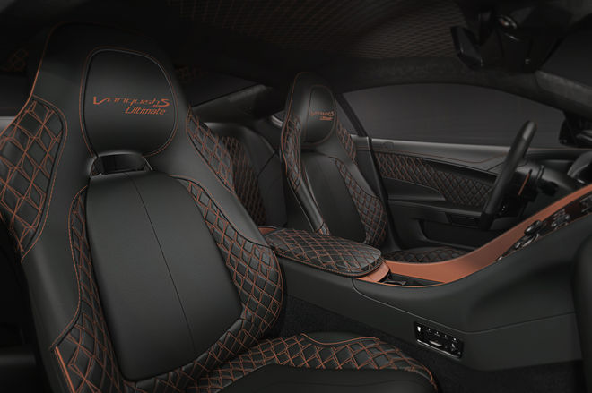 nội thất Aston Martin Vanquish S 2