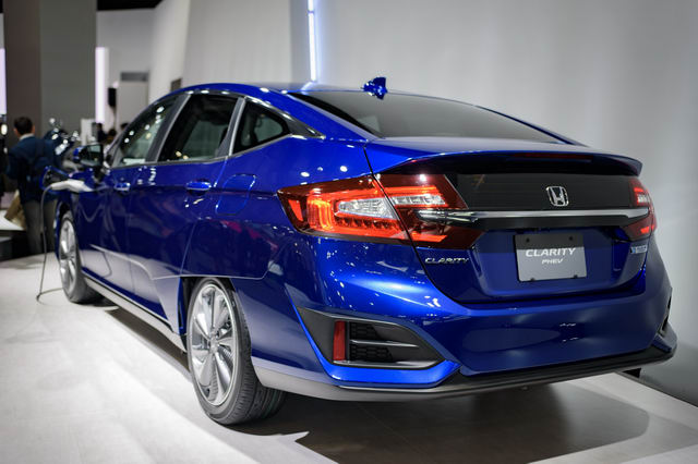 đuôi xe Honda Clarity PHEV 4