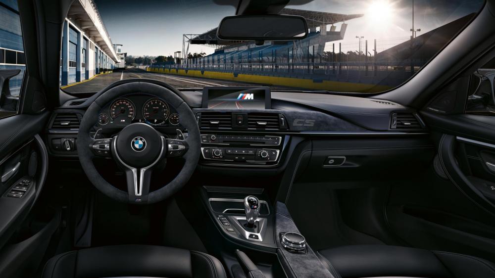 Khoang cabin của BMW M3 CS
