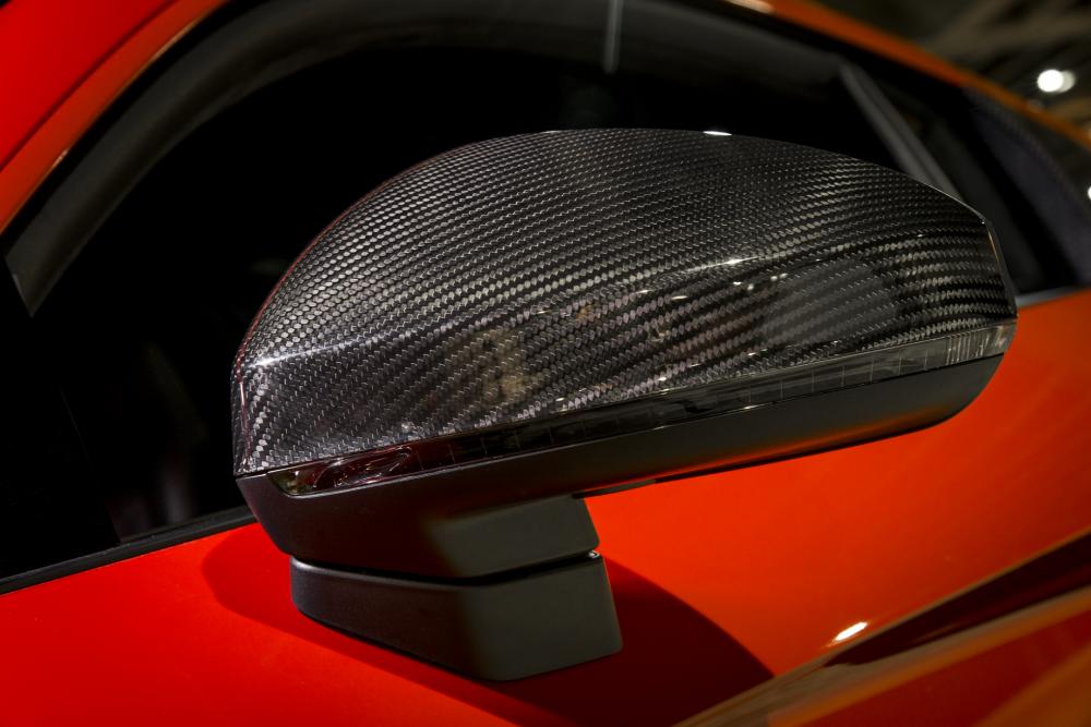 gương chiếu hậu của Audi R8 2017 