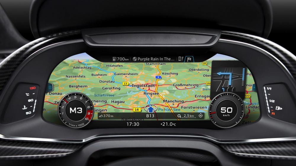 bảng điều khiển trung tâm của Audi R8 2017 