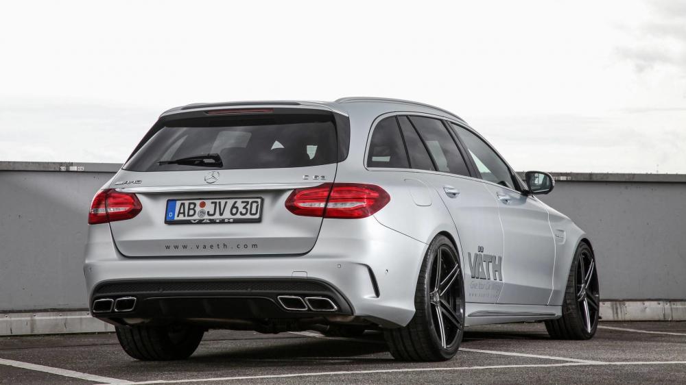 đuôi xe Mercedes-AMG C63 Estate đuôi xe Mercedes-AMG C63 Estate 3