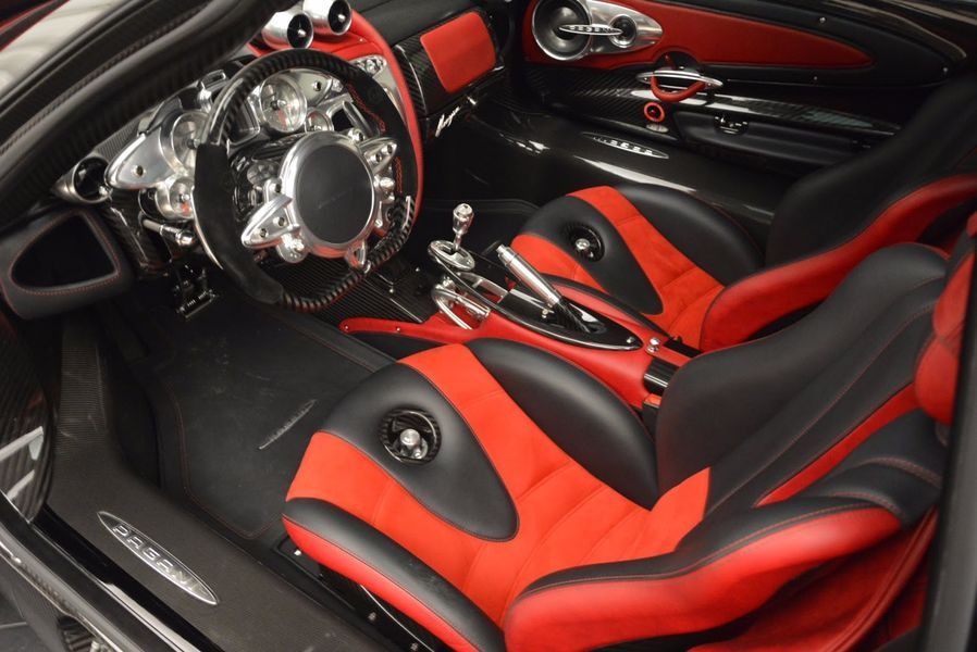 nội thất Pagani Huayra nội thất Pagani Huayra 4