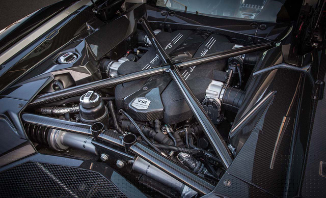 Siêu xe Lamborghini Aventador thế hệ mới vẫn dùng V12