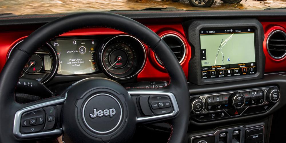 Jeep Wrangler Rubicon cũng có màn hình độ phân giải cao