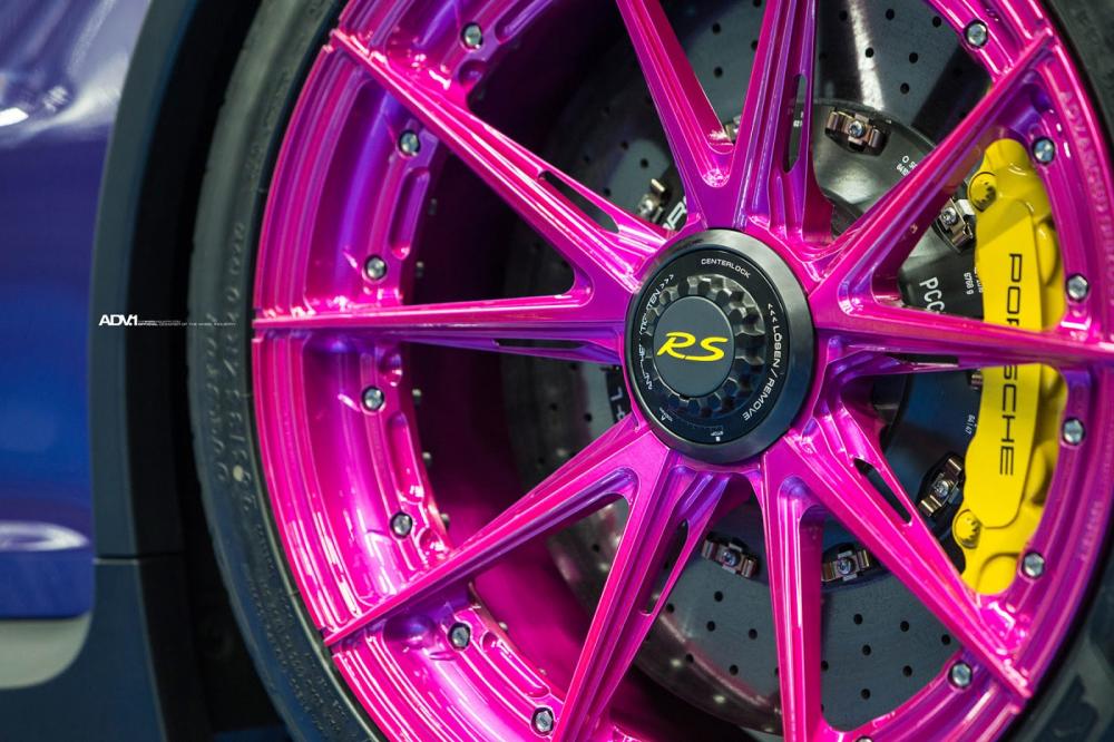 Bộ phanh màu vàng sáng của Porsche 911 GT3 RS Bộ phanh màu vàng sáng của Porsche 911 GT3 RS