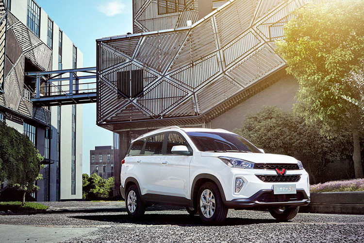 Wuling Hong Guang S3 cài đặt khối động cơ xăng 1.5L FWD Wuling Hong Guang S3 6