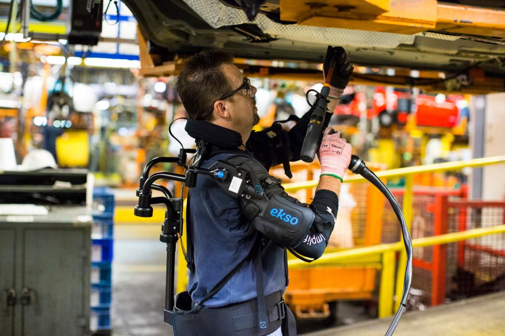 Ford thử nghiệm khung trợ lực Exoskeleton ở 2 nhà máy Mỹ  Ford thử nghiệm khung trợ lực Exoskeleton