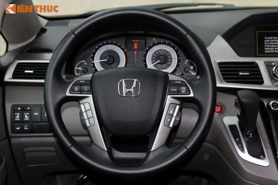 Honda Odyssey Touring Elite 5