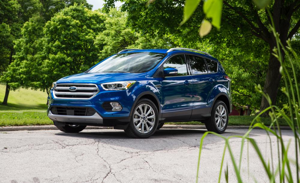 Ford Escape 2018 chiếm ưu thế về giá cả Ford Escape 2018