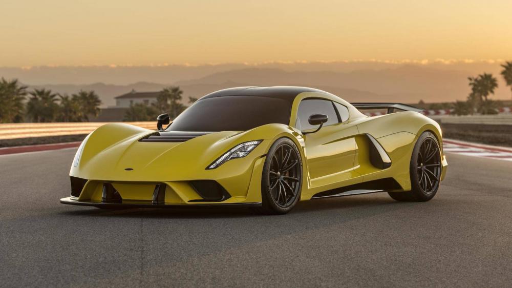 Hé lộ thiết kế nội thất của siêu phẩm triệu đô Hennessey Venom F5