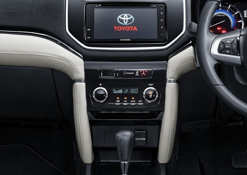 Toyota Rush 2018 - SUV lai MPV 7 chỗ mới, cạnh tranh với Honda BR-V
