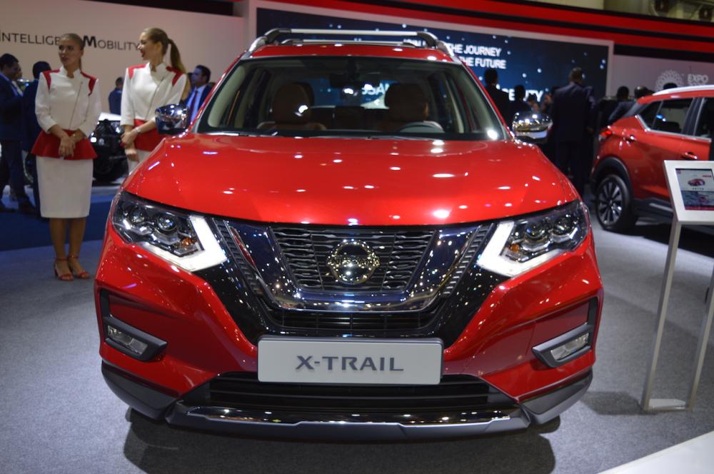 Cận cảnh thiết kế của Nissan X-Trail 2018 ngoài đời thực