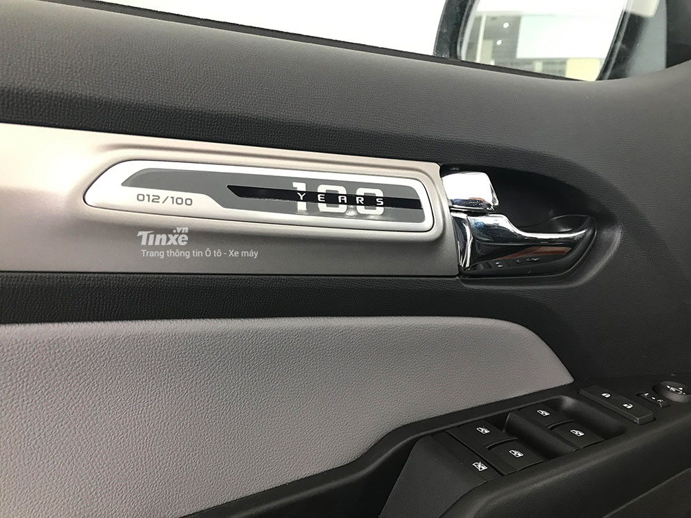 Chevrolet Colorado Centennial với đúng 100 chiếc xuất xưởng đã đặt chân đến Việt Nam