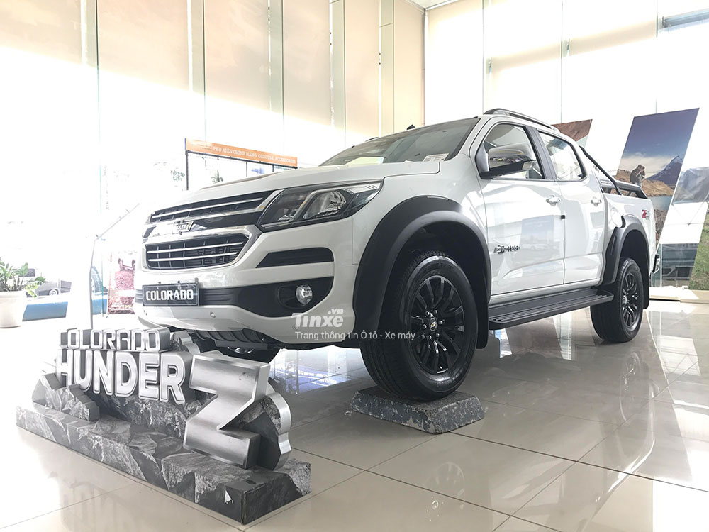 Chevrolet Colorado Centennial với đúng 100 chiếc xuất xưởng đã đặt chân đến Việt Nam