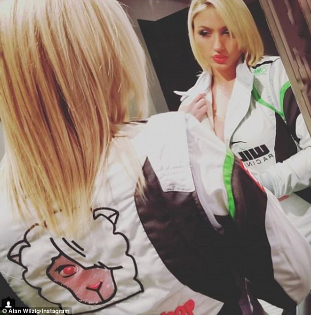 Alan Wilzig Doanh nhân ghét xe Đức chi 3 triệu USD để biến sân sau của nhà riêng thành đường đua Công thức 1