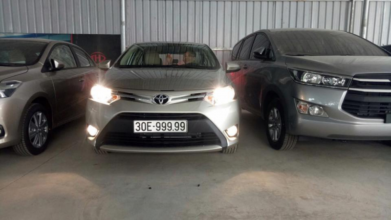 Toyota Vios biển số 30E-999.99 đã được bán với số tiền lên tới 1,6 tỷ đồng Toyota Vios biển số 30E-999.99 đã được bán với số tiền lên tới 1,6 tỷ đồng